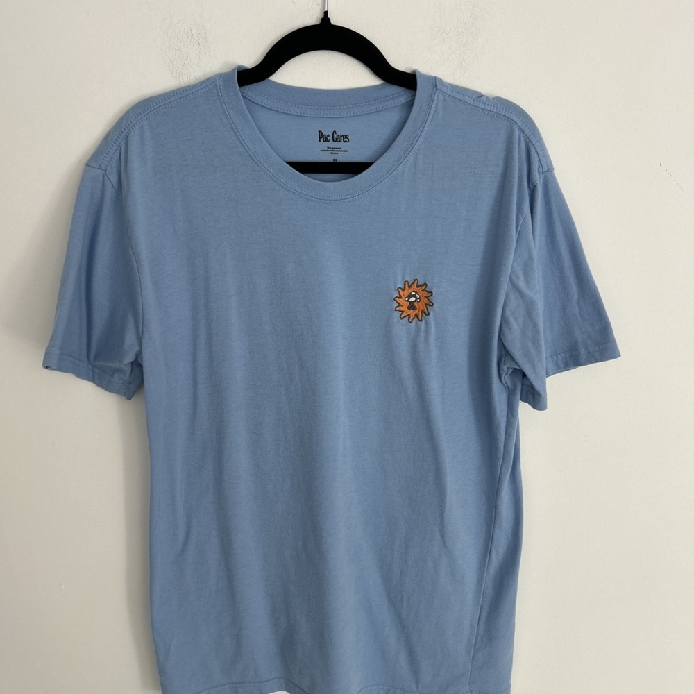 PacCares ECO T-shirt Light Blue Embroidered‎ Sun Mushroom Men's Medium